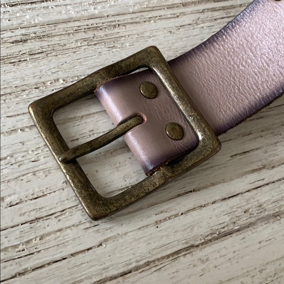 GAP Leather Belt - Picture 2 of 5